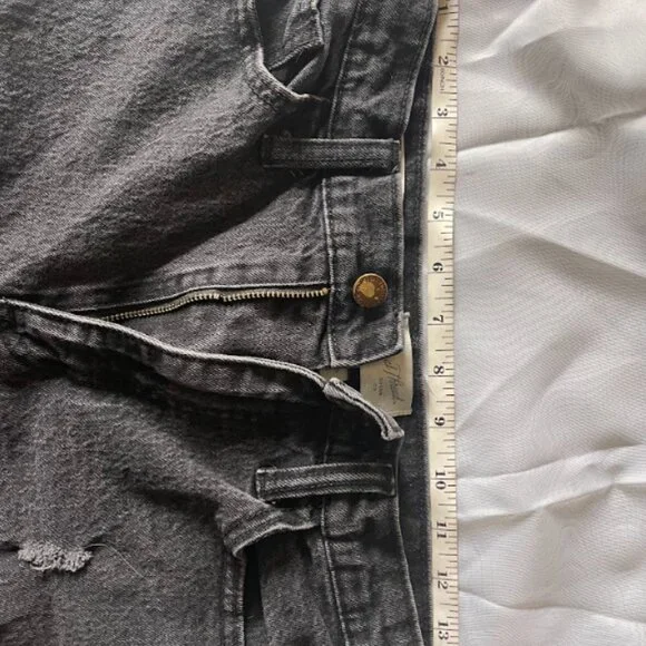 Black Denim Mom Jeans | High Waist - Picture 5 of 9